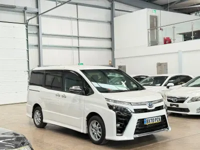 Used Toyota Noah 2026 White MPV