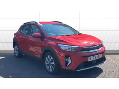 Used Kia Stonic 99 HP (72 kW) 2023 Red SUV