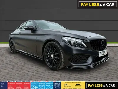 Käytetty Mercedes C300 AMG Line Premium Plus 2015 Sininen Coupe - kaksiovinen