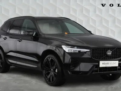 Begagnad Volvo XC60 Ultra 449 HK (330 kW) 2025 Svart SUV