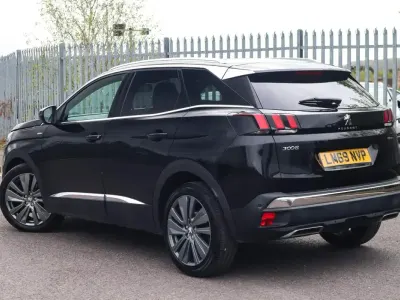 Used Peugeot 3008 Premium 130 HP (95 kW) 2019 Black SUV