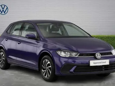 Used VW Polo Life 95 HP (69 kW) 2022 Mauve/purple Hatchback