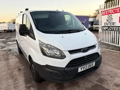 Used Ford Transit Custom 100 HP (73 kW) 2013 White Van