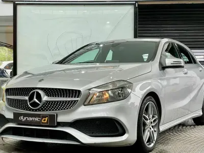 Used Mercedes A180 AMG line 109 HP (80 kW) 2018 Silver Hatchback