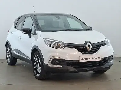 Used Renault Captur Iconic 130 HP (95 kW) 2019 White/black SUV