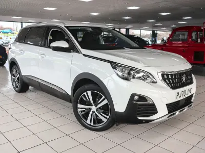 Begagnad Peugeot 5008 Allure 130 HK (95 kW) 2020 Vit SUV