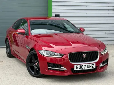 Used Jaguar XE R-Sport 180 HP (132 kW) 2017 Red Sedan