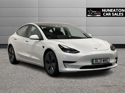 White Used 2021 Tesla Model 3 Standard Range Plus Sedan | £18,000 (Good price)