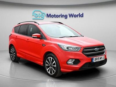 Used Ford Kuga ST-Line 150 HP (110 kW) 2019 Red SUV