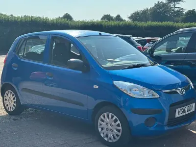 Used Hyundai i10 Classic 77 HP (56 kW) 2010 Blue Hatchback