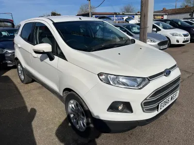 Used Ford Ecosport Zetec 95 HP (69 kW) 2016 White SUV