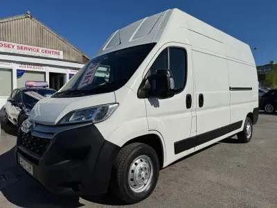 Used Citroën Relay 130 HP (95 kW) 2019 White Van