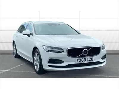 Used Volvo V90 Momentum 187 HP (137 kW) 2018 White Estate