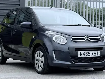 Begagnad Citroën C1 Feel 68 HK (50 kW) 2015 Blå Halvkombi