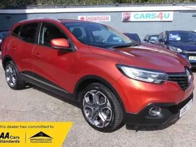 Used Renault Kadjar Dynamique 110 HP (80 kW) 2015 Red SUV