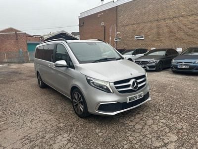 Mercedes V220