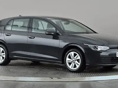 Used VW Golf VIII Life 131 HP (96 kW) 2024 Grey Hatchback