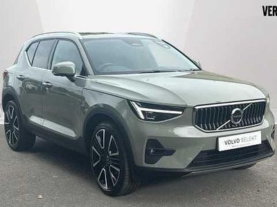 Green Used 2025 Volvo XC40 Ultra SUV | £31,844 (Good price)
