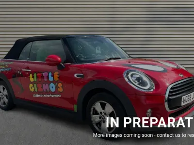 Usado Mini Cooper Classic 136 HP (100 kW) 2018 Vermelho Citadino