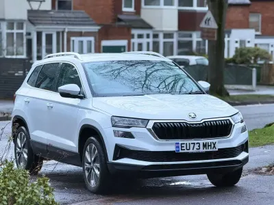Usado Skoda Karoq SE L 150 CV (110 kW) 2023 Blanco SUV