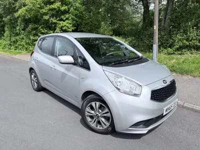 Used Kia Venga 89 HP (65 kW) 2015 Silver Hatchback