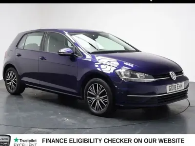 Used VW Golf VII SE 110 HP (80 kW) 2018 Blue Hatchback