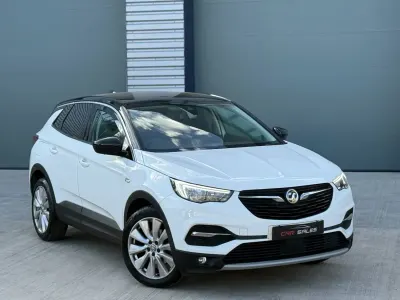 Used Vauxhall Grandland X Elite 130 HP (95 kW) 2019 White SUV