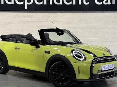 Used Mini Cooper Cabriolet Classic 136 HP (100 kW) 2022 Yellow Cabriolet