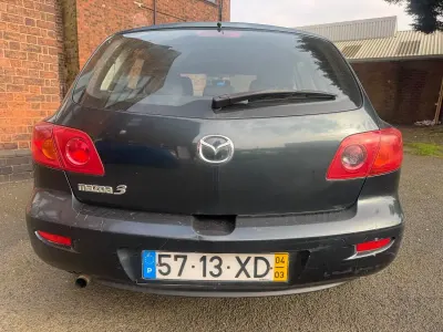 Used Mazda 3 2004 Green Hatchback