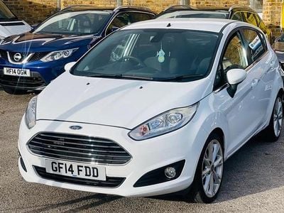 Used Ford Fiesta Titanium 2014 White Hatchback