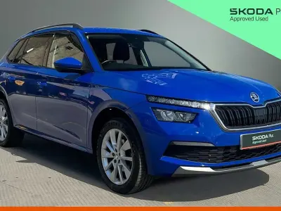 Used Skoda 110 R SE Drive 81 HP (59 kW) 2023 Energy blue Estate