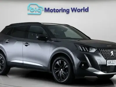 Używany Peugeot 2008 GT 131 KM (96 kW) 2022 Szary SUV