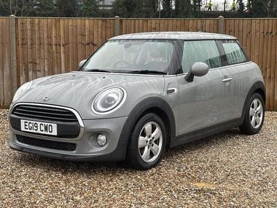 Used Mini ONE Classic 102 HP (75 kW) 2019 Grey Hatchback