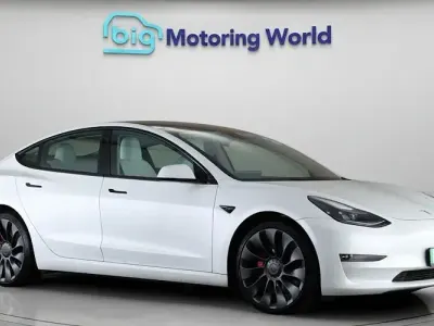 Used Tesla Model 3 Performance 461 kW (627 HP) 2023 White Sedan
