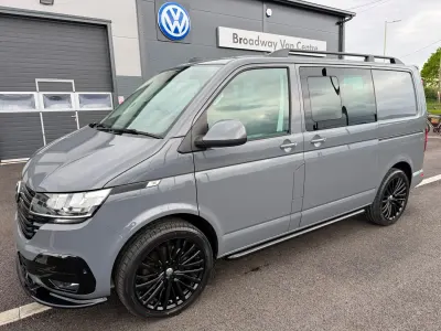 Second-hand VW Transporter Highline 2023 Gri Van
