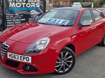 Used Alfa Romeo Giulietta 2014 Red/black Hatchback