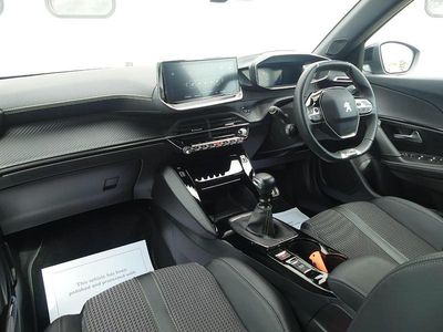 Used Peugeot 2008 GT 129 HP (94 kW) 2022 Grey SUV