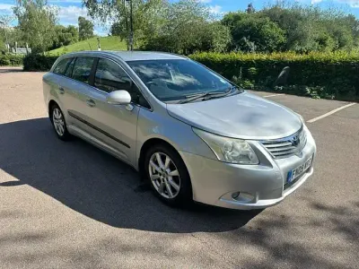 Used Toyota Avensis
