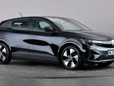 Used Renault Megane E-Tech Equilibre 160 kW (218 HP) 2023 Black Hatchback