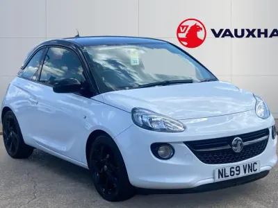 Used Vauxhall Adam 70 HP (51 kW) 2019 White Hatchback