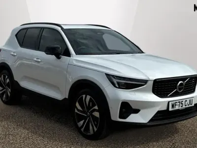 Used Volvo XC40 Ultra 163 HP (119 kW) 2025 White SUV