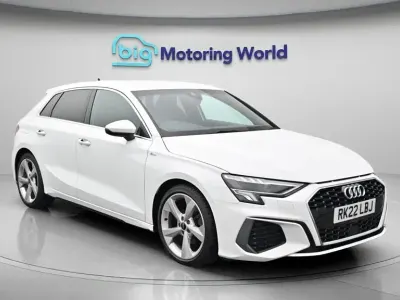 Used Audi A3 Sportback S-Line 150 HP (110 kW) 2022 White Hatchback