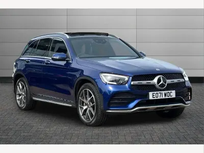 Used Mercedes GLC300 AMG Line Premium 245 HP (180 kW) 2021 Blue SUV