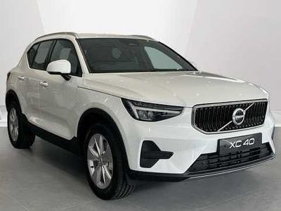Used Volvo XC40 Core 161 HP (118 kW) 2025 White SUV