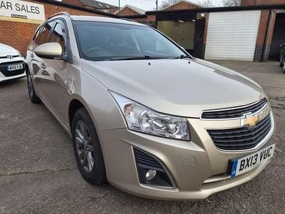 Used Chevrolet Cruze LT 2013 Beige Estate