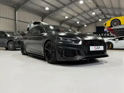 Usado Audi RS5 Advanced 536 CV (394 kW) 2018 Negro Coupe
