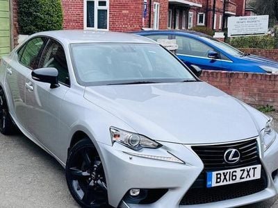 Lexus IS300h