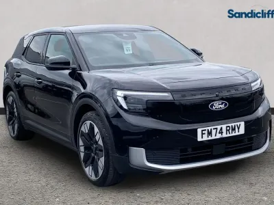 Begagnad Ford Explorer Extended Range 210 kW (286 HK) 2024 Svart SUV