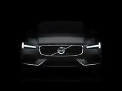 Begagnad Volvo XC60 R-Design 2019 Grå SUV