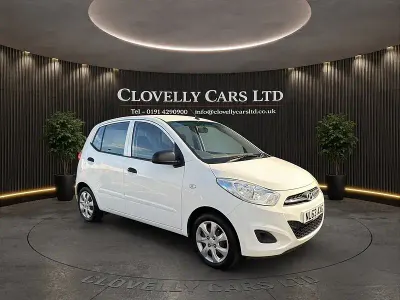 Used Hyundai i10 Classic 85 HP (62 kW) 2013 White Hatchback